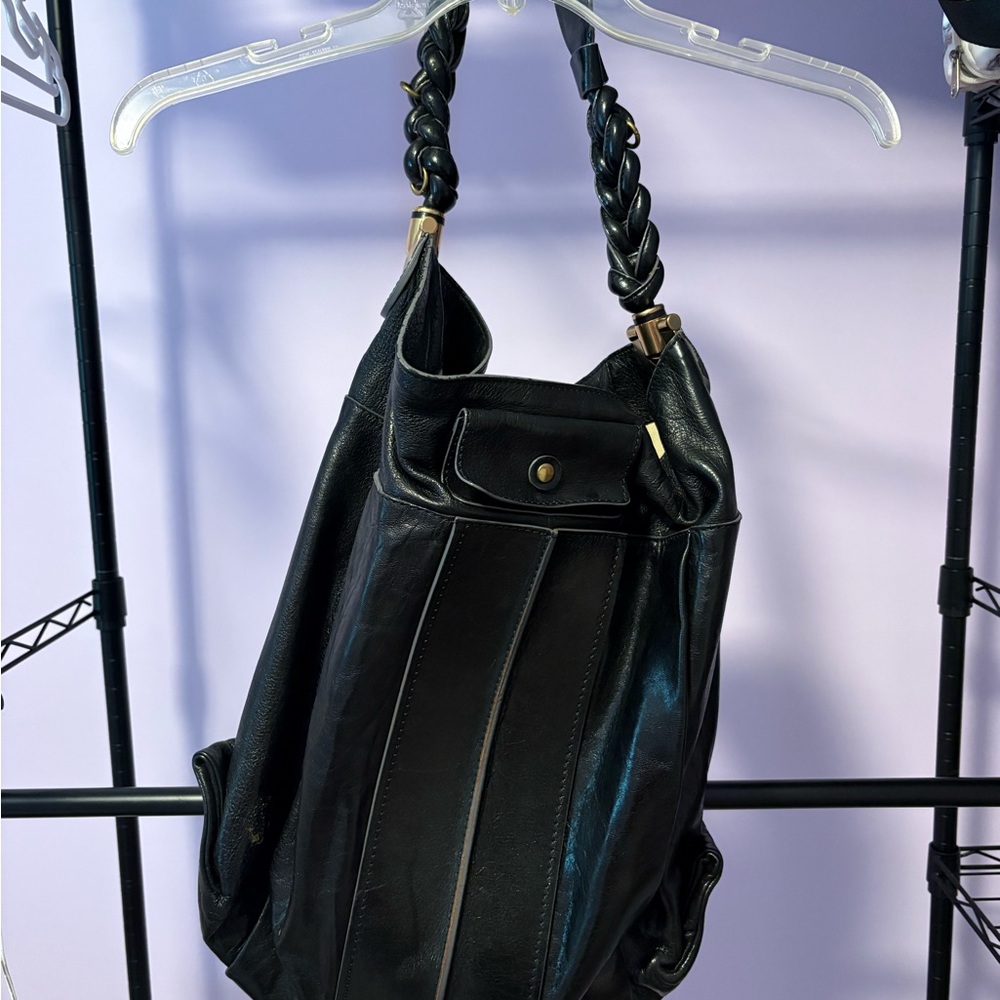 Chloe - Picture 7 of 14